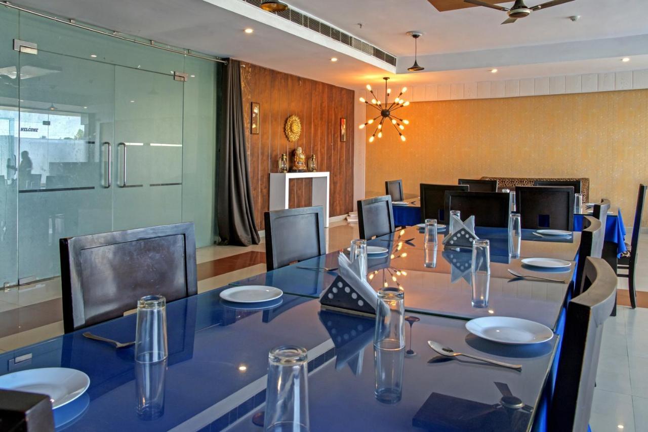 Oyo 62241 Swastik Garden Hotel Dhāmpur Екстериор снимка
