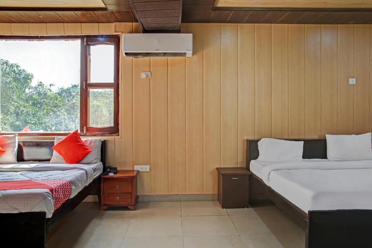 Oyo 62241 Swastik Garden Hotel Dhāmpur Екстериор снимка
