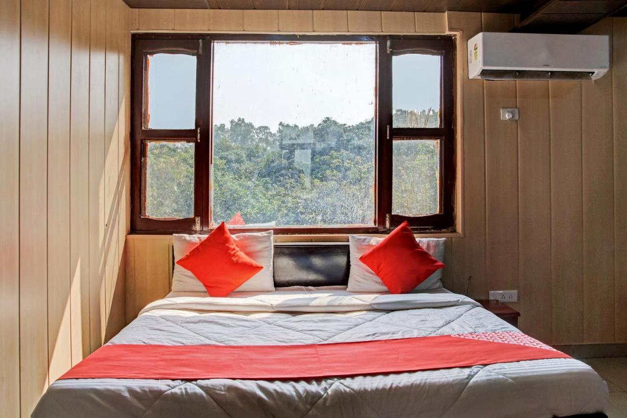 Oyo 62241 Swastik Garden Hotel Dhāmpur Екстериор снимка